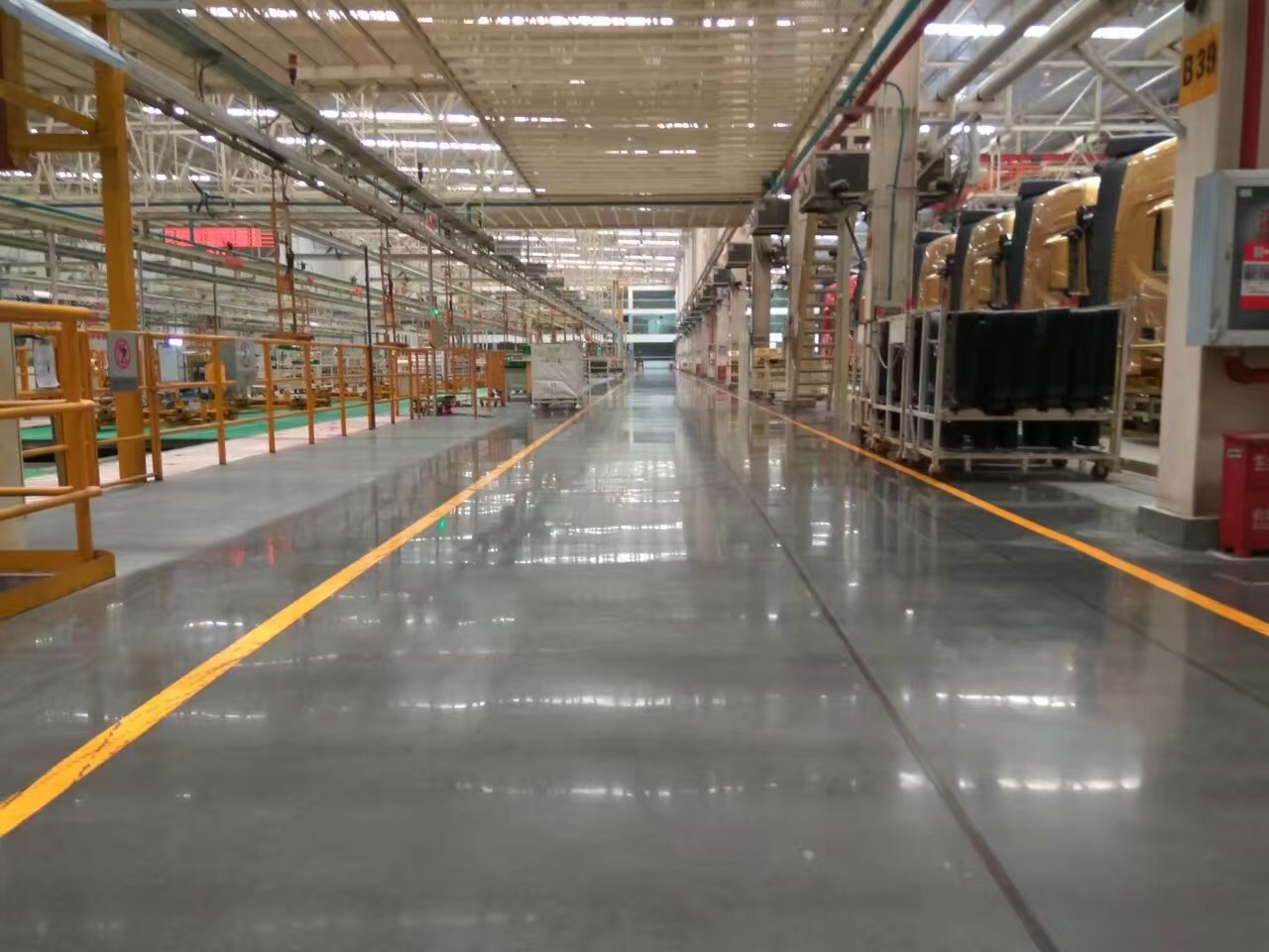 新混凝土地面有必要做密封固化劑嗎？